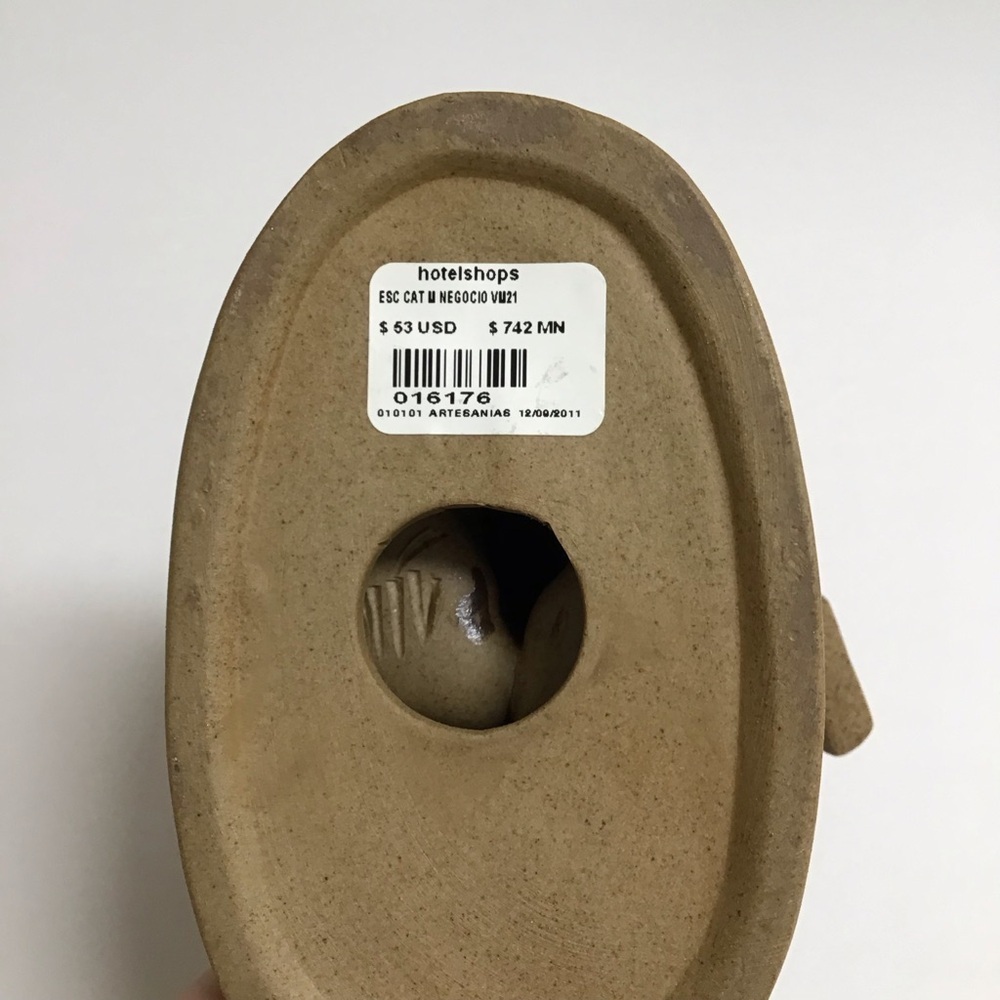 Rodo Padilla Mexican Artist Signed Sculpture Ceramic Girl Boss Woman on Phone - Picture 8 of 16